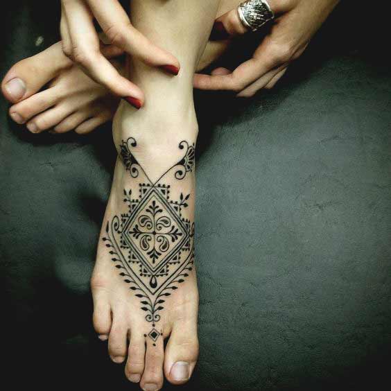 Geometric Toe Tattoos